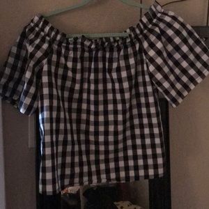 🦄🦄NWOT Checked Off the Shoulder Boho Top5/25